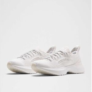 Lululemon Womens Chargefeel 3 Workout Shoe